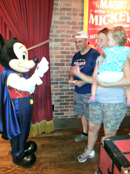 shes-afraid-disneyworld