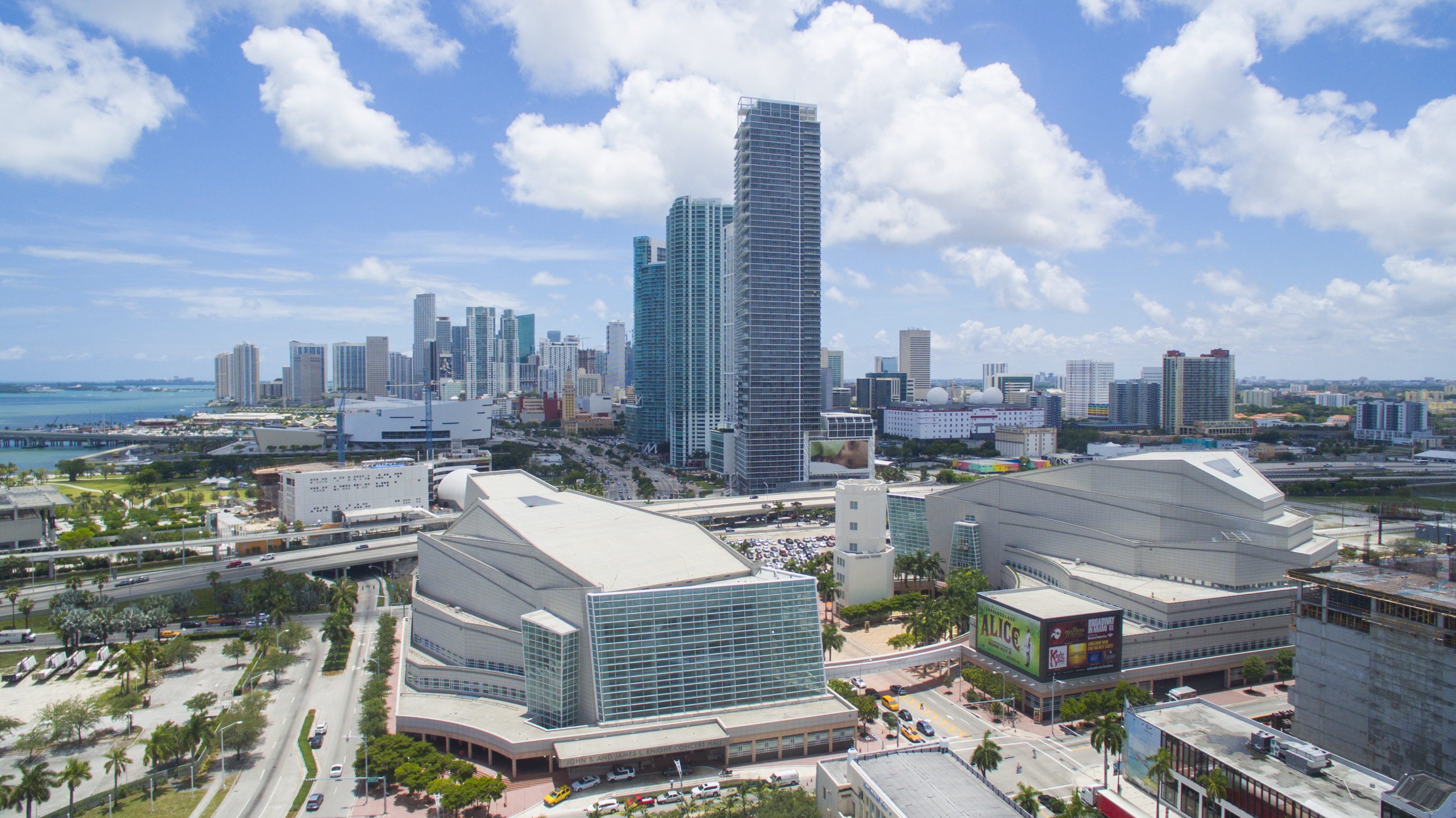 arsht20center20exterior_photo20by20worldredeye
