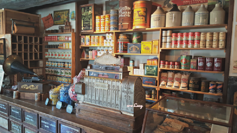 visita a St. Augustine la più antica città degli Stati Uniti: oldest store